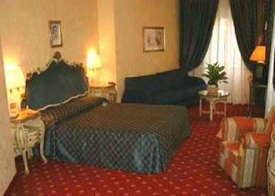 Eliseo Hotel 4*