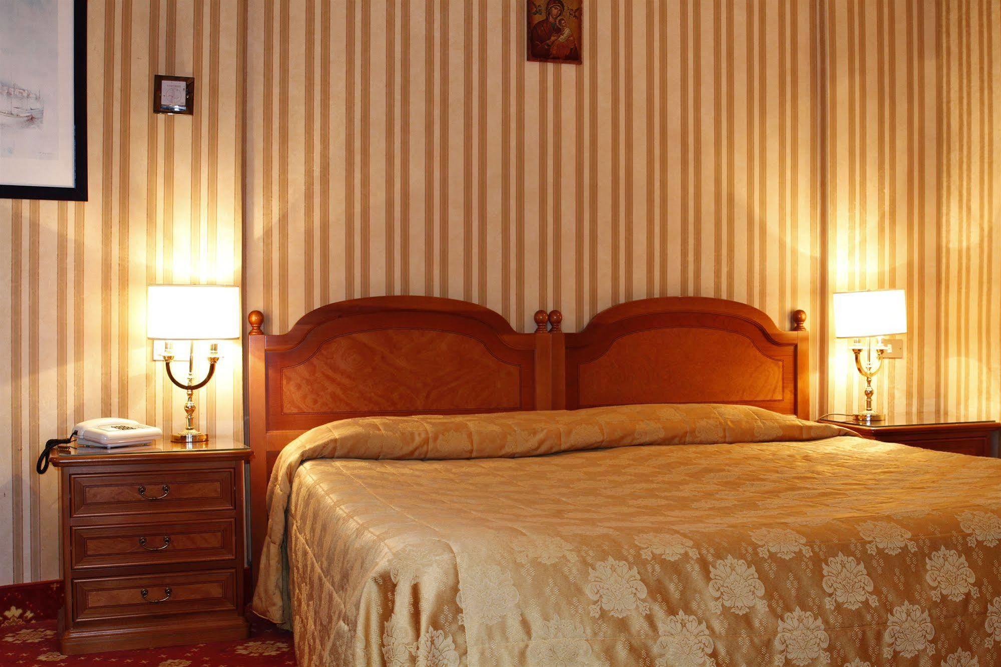 Hotel Eliseo 4*